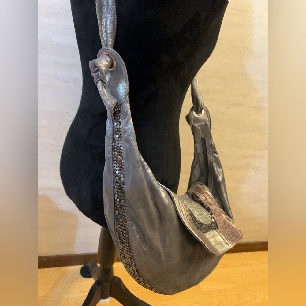 Treesje Metallic Leather Silver Croc-Texture Shoulder Bag with Sequin Trim - Picture 4 of 15